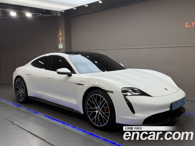 Porsche Taycan 4S - фото 1