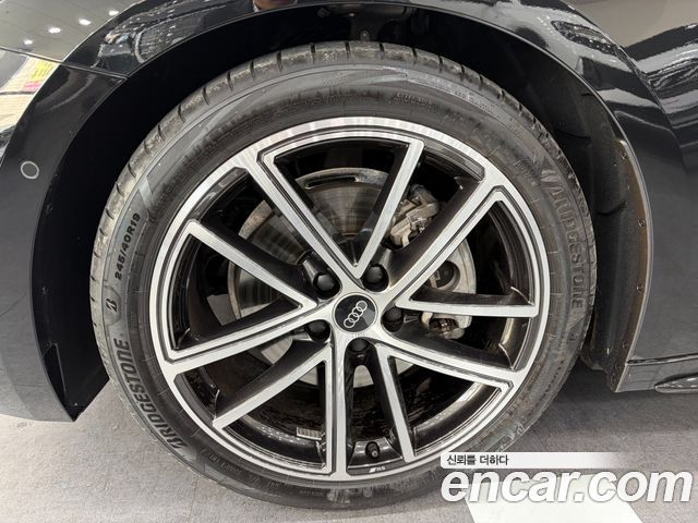 Audi A5 B10 40 TFSI Quattro S Line - фото 4