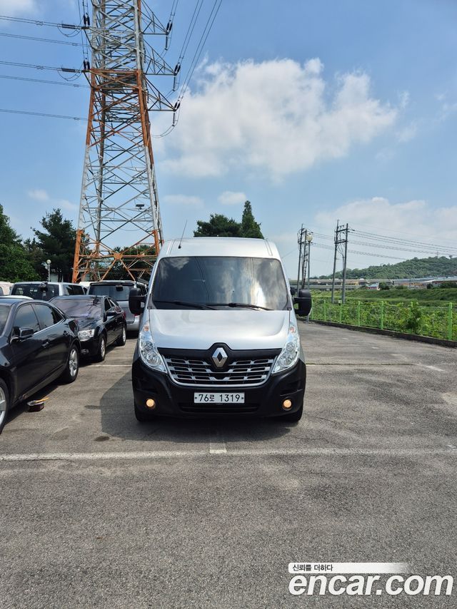 Renault Samsung Master 2.3 15-Seater - фото 1