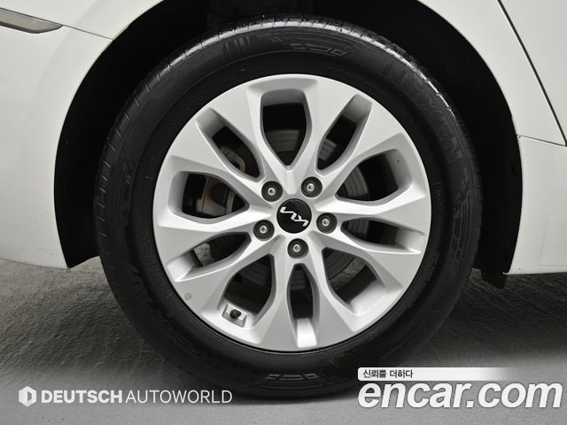 Kia K8 2.5 Gasoline 2WD Noblesse - фото 4