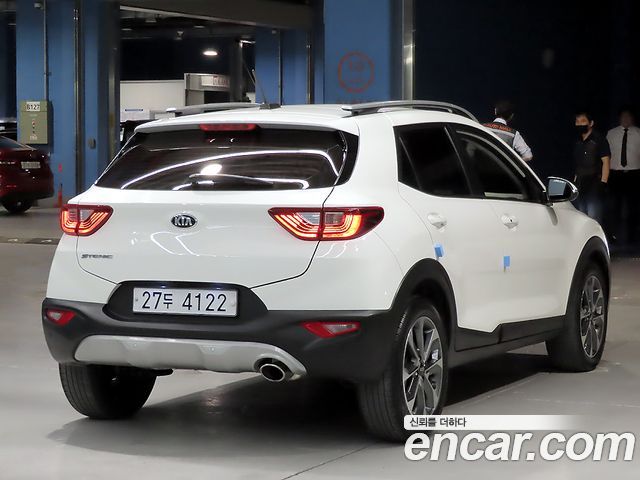 Kia Stonic 1.4 Trendy - фото 1