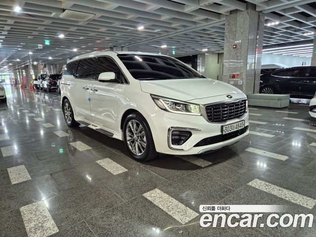 Kia Carnival Новый Gasoline 7-Seater Limousine President - фото 1