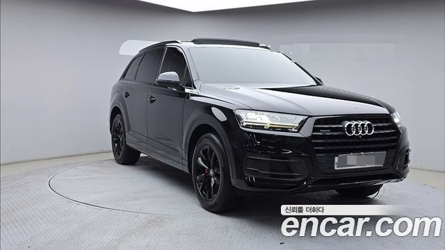 Audi Q7 45 TFSI Quattro - фото 2