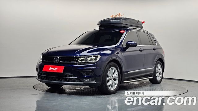Volkswagen Tiguan 2-го поколения 2.0 TDI Premium - фото 0