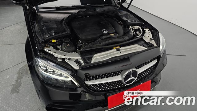 Mercedes-Benz C-Class W205 C200 Cabriolet - фото 4