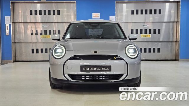 Mini Cooper Electric 4-го поколения SE Classic - фото 2
