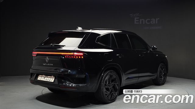 Renault Samsung Grand Koleos 1.5 E-TECH Esprit Alphine 2WD - фото 1
