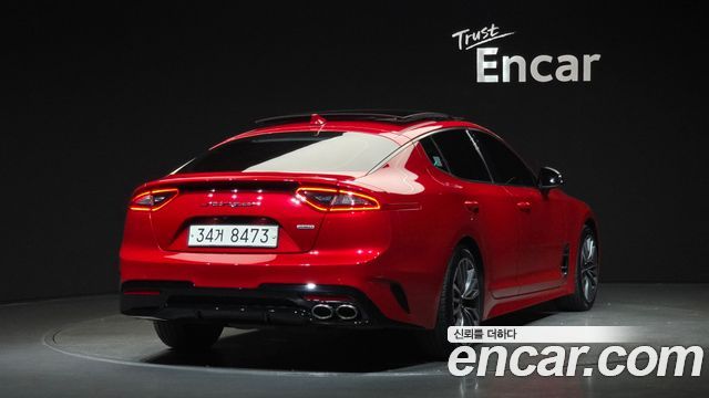 Kia Stinger 2.2 Diesel AWD Dream Edition - фото 1