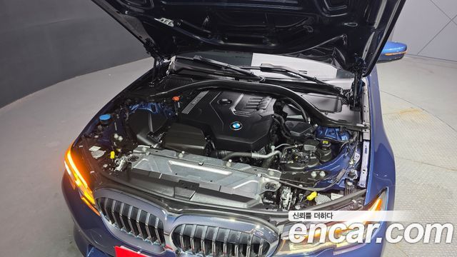 BMW 3-Series G20 320i Luxury - фото 4