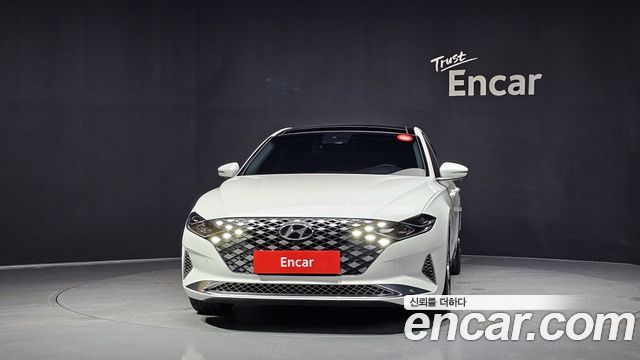 Hyundai Grandeur Новый IG 2.5 Calligraphy - фото 2