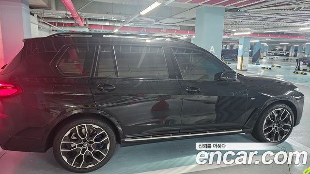 BMW X7 G07 xDrive 40i M Sport 7STR - фото 1