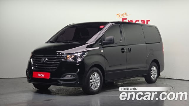 Hyundai Starex Новый Van 5-Seater Smart - фото 0