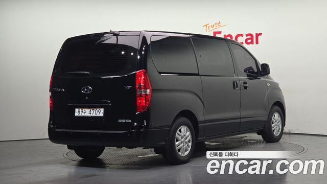 Hyundai Starex Новый Van 5-Seater Smart - фото 1