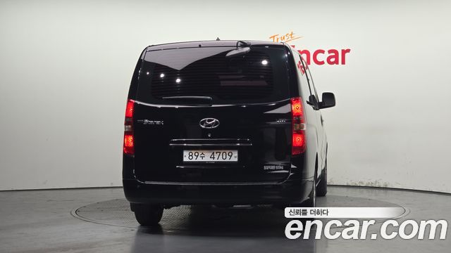Hyundai Starex Новый Van 5-Seater Smart - фото 3