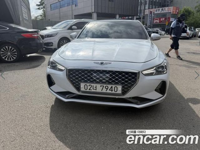 Genesis G70 2.0T Advanced - фото 0