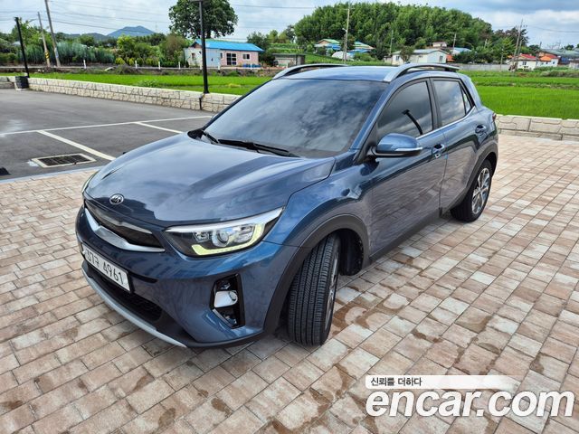 Kia Stonic 1.4 Prestige - фото 2