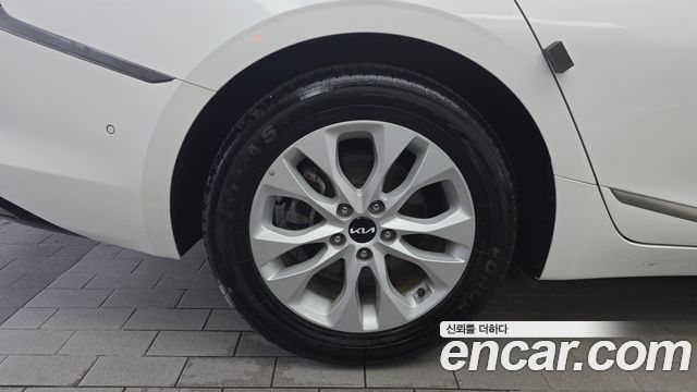 Kia K8 2.5 Gasoline 2WD Noblesse - фото 4