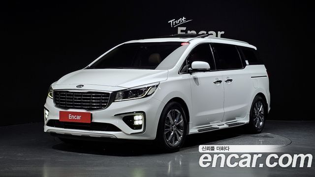 Kia Carnival Новый 9-Seater Noblesse Special - фото 0