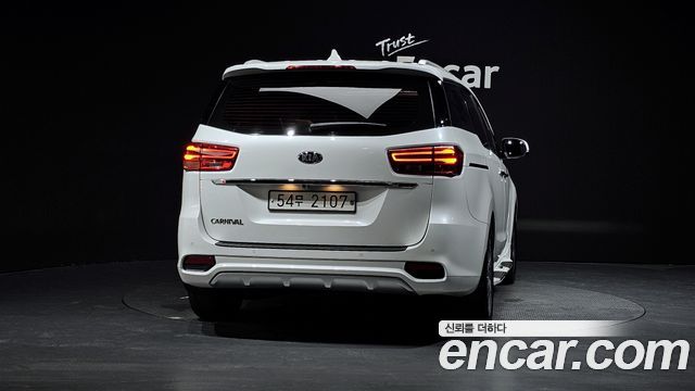 Kia Carnival Новый 9-Seater Noblesse Special - фото 3
