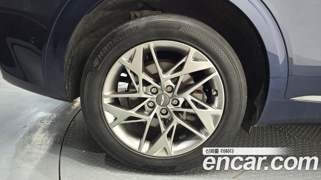 Genesis GV70 2.5T Gasoline AWD - фото 4