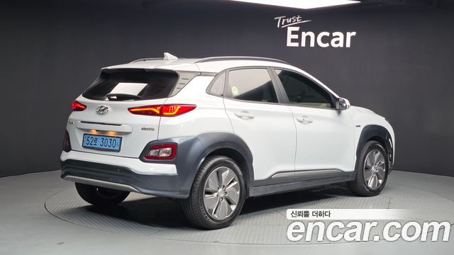 Hyundai Kona Modren - фото 1