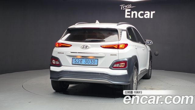 Hyundai Kona Modren - фото 3