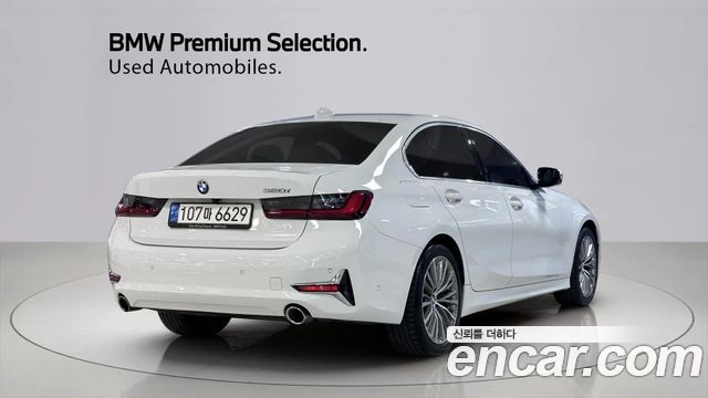 BMW 3-Series G20 320i Luxury - фото 1