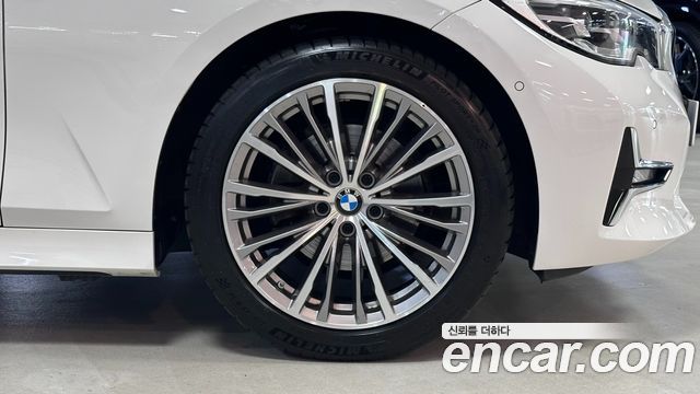 BMW 3-Series G20 320i Luxury - фото 4