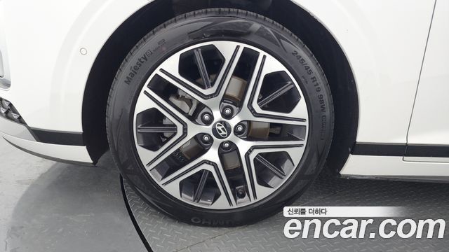 Hyundai Grandeur GN7 2,5 Gasoline 2WD Exclusive - фото 4