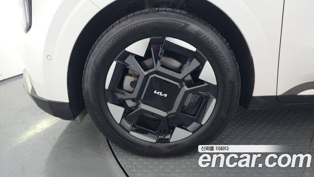 Kia Carnival Новый 4-го поколения HEV 9seater Signature - фото 4