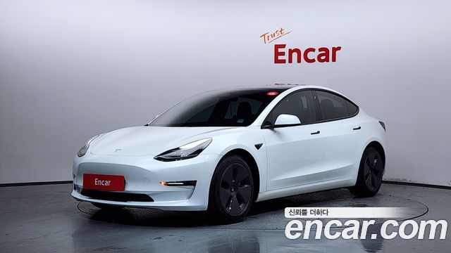 Tesla Model 3 Long Range AWD - фото 0