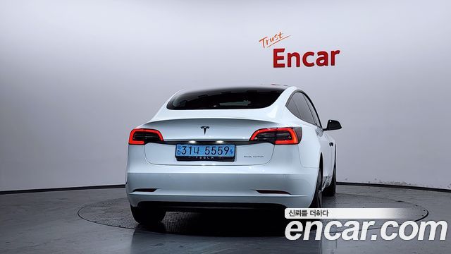 Tesla Model 3 Long Range AWD - фото 3