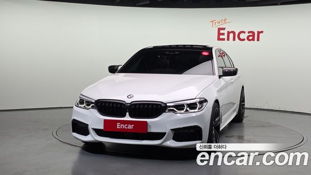 BMW 5-Series G30 530i M Sport Package Plus - фото 2