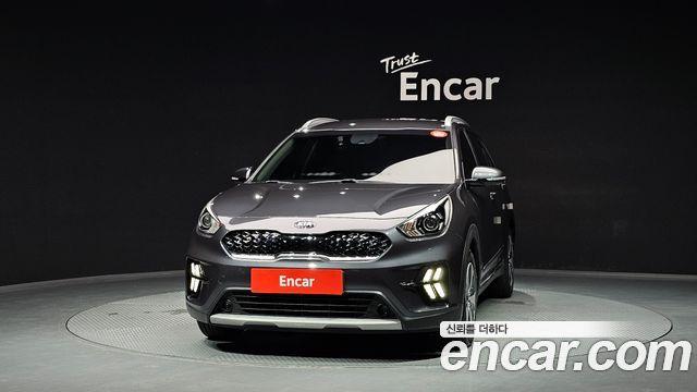Kia Niro Новый 1.6 HEV Luxury - фото 2