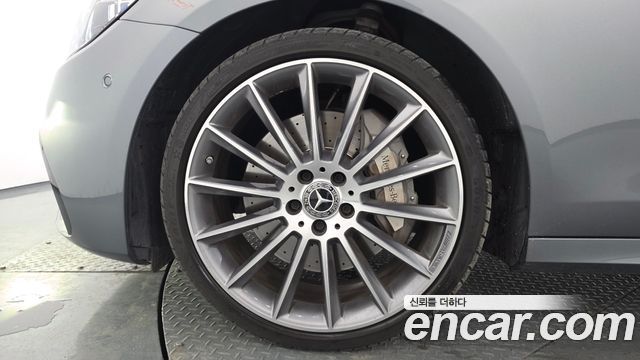 Mercedes-Benz E-Class W213 E350 4MATIC AMG Line - фото 4