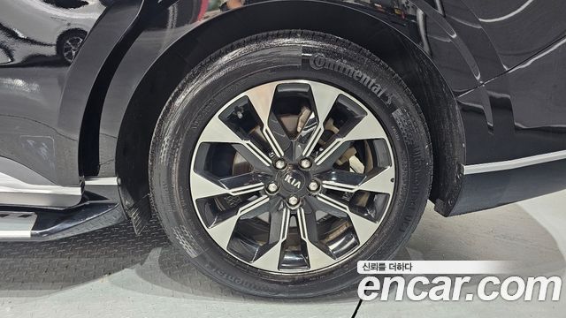 Kia Carnival 4-го поколения Gasoline 7-Seater Hi-Limousine Signature - фото 4