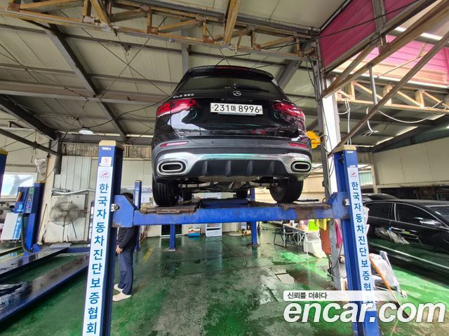 Mercedes-Benz GLB-Class X247 GLB250 4MATIC - фото 1