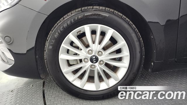 Kia K7 Premier 2.5 GDI Prestige - фото 4