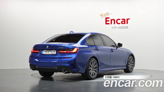 BMW 3-Series G20 320i M Sport - фото 1