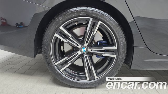 BMW 3-Series G20 320i M Sport - фото 4