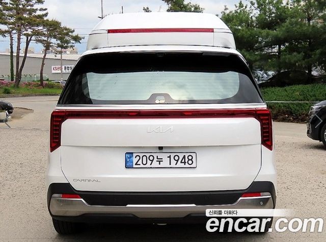 Kia Carnival Новый 4-го поколения Gasoline 9-Seater Hi Limousine Signature - фото 3