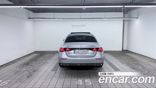 Mercedes-Benz E-Class W214 E200 Avantgarde - фото 3