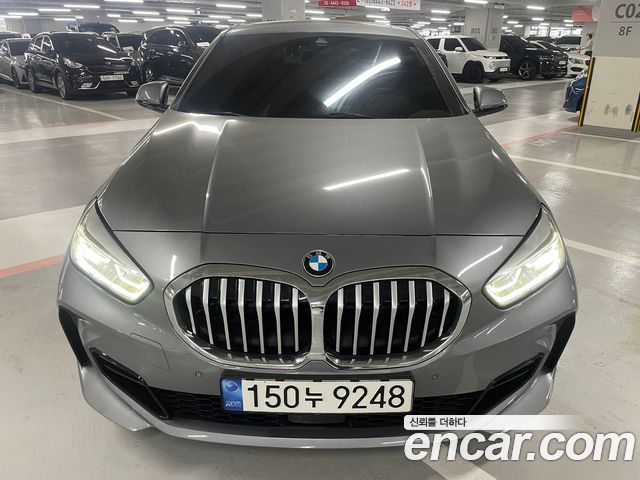 BMW 1-Series F40 120i M Sports - фото 0