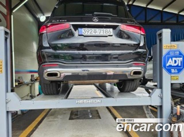 Mercedes-Benz GLS-Class X167 GLS580 4MATIC - фото 1