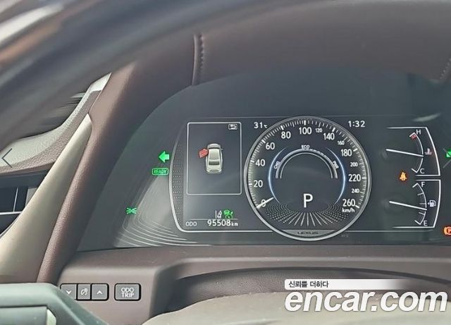 Lexus ES 7-го поколения Executive - фото 4