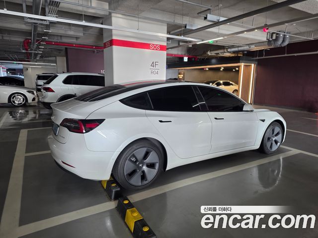 Tesla Model 3 Long Range AWD - фото 4
