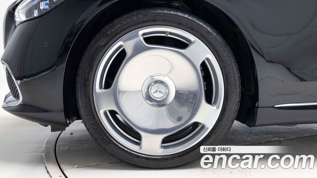 Mercedes-Benz S-Class W223 Maybach S580 4MATIC - фото 4