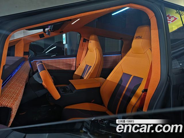 Tesla Cybertruck AWD - фото 0
