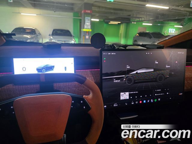Tesla Cybertruck AWD - фото 3