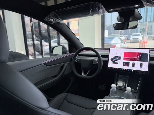 Tesla Model Y Premium RWD - фото 4
